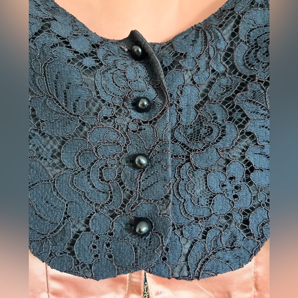 Vinrage Black Rhinestone Lace And Satin Dress / 50s / 60s VLV VTG - Picture 8 of 9